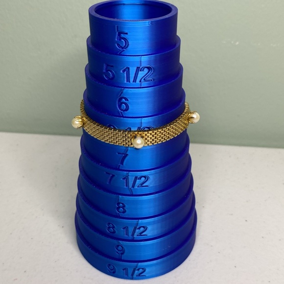 Gold Tone Mesh Faux Pearl Bracelet - Picture 6 of 7